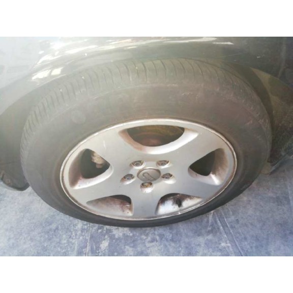 audi a6 berlina (4b2) del año 2000