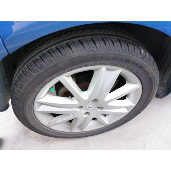 renault megane ii berlina 3p del año 2004