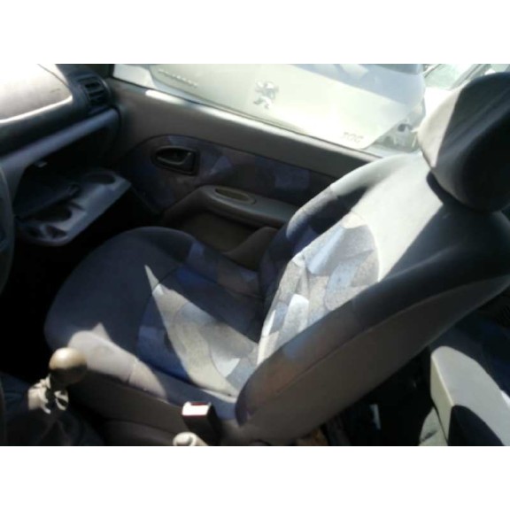 renault clio ii fase i (b/cbo) del año 2000