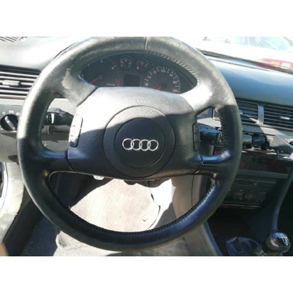 audi a6 berlina (4b2) del año 2000