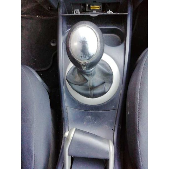 renault megane ii berlina 3p del año 2004