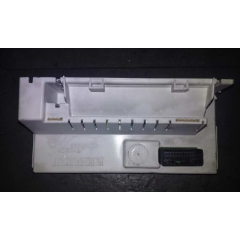 Recambio de pantalla multifuncion para renault laguna ii (bg0) confort expression referencia OEM IAM 8200290542  