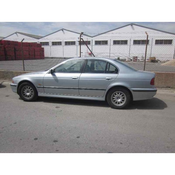 bmw serie 5 berlina (e39) del año 1998