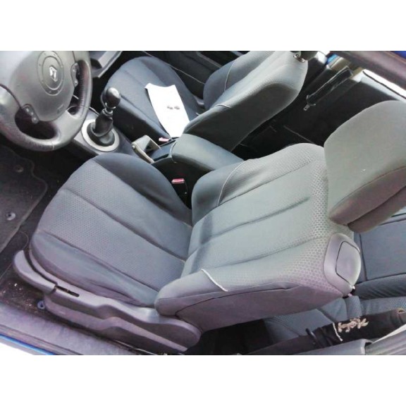 renault megane ii berlina 3p del año 2004