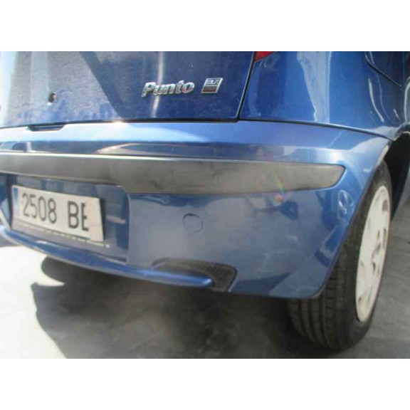 fiat punto berlina (188) del año 2000