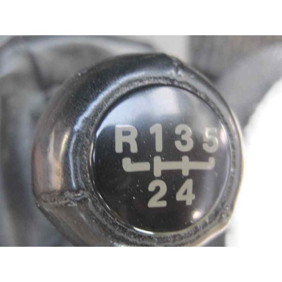 volkswagen passat berlina (312) del año 1990