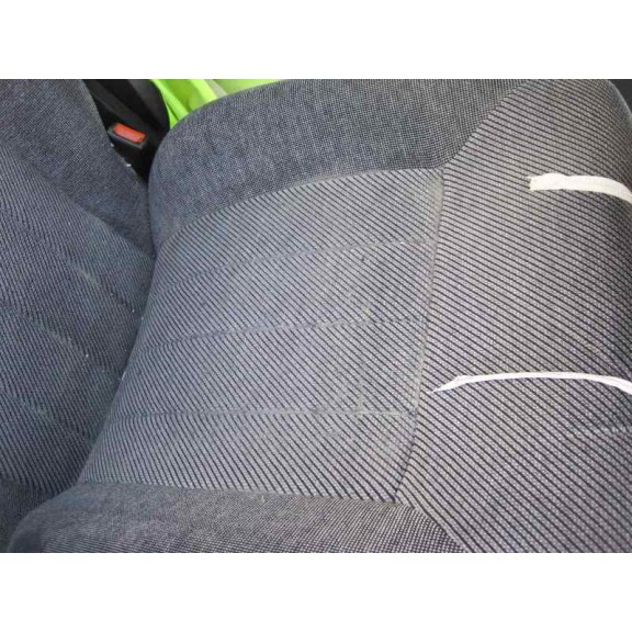 volkswagen passat berlina (312) del año 1990