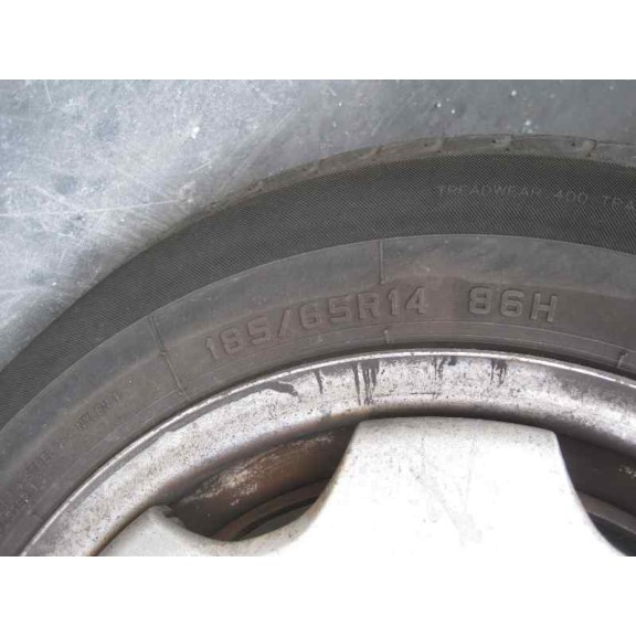 volkswagen passat berlina (312) del año 1990