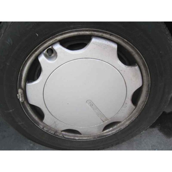 volkswagen passat berlina (312) del año 1990