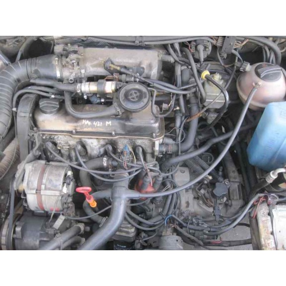 volkswagen passat berlina (312) del año 1990