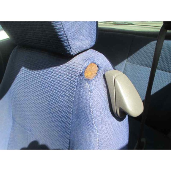 fiat punto berlina (188) del año 2000