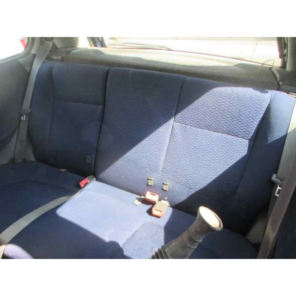 fiat punto berlina (188) del año 2000