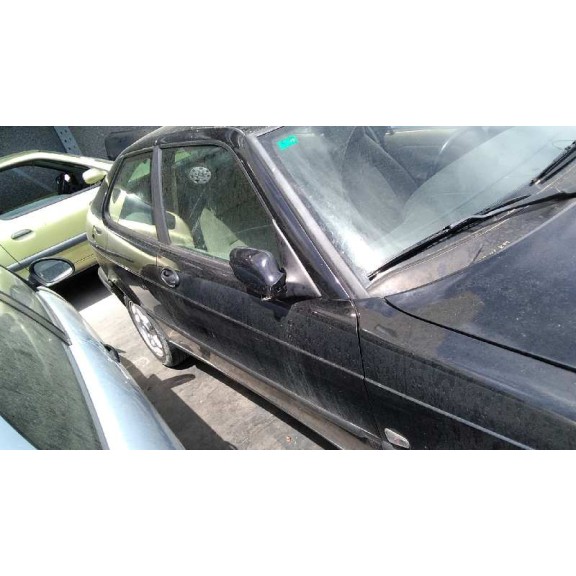 saab 9-3 berlina del año 2001