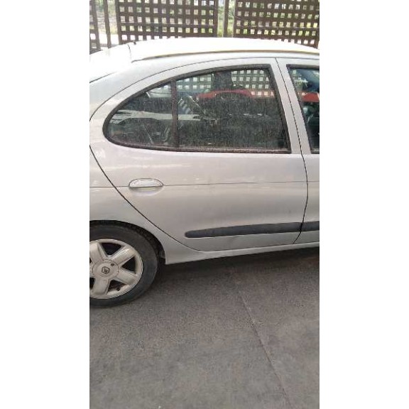 renault megane i fase 2 berlina (ba0) del año 2002