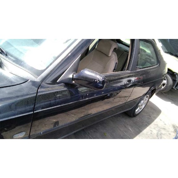 saab 9-3 berlina del año 2001