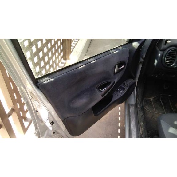 renault megane i fase 2 berlina (ba0) del año 2002