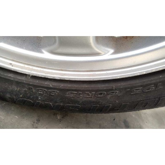 saab 9-3 berlina del año 2001