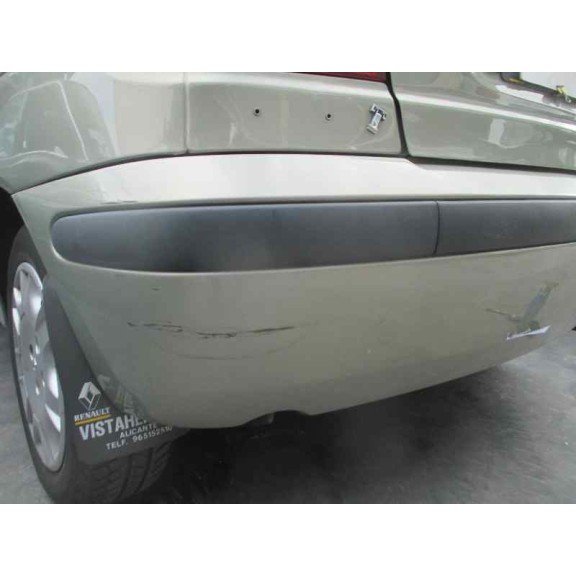 renault megane i fase 2 berlina (ba0) del año 2001