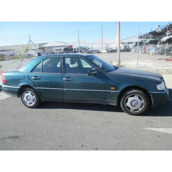 mercedes-benz clase c (w202) berlina del año 1995