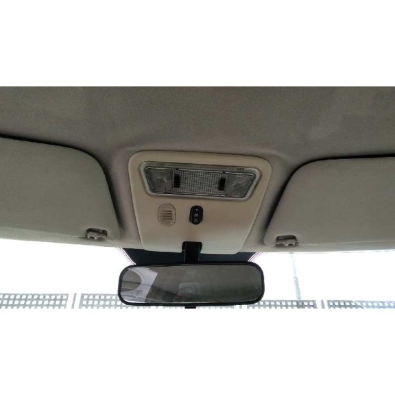 saab 9-3 berlina del año 2001