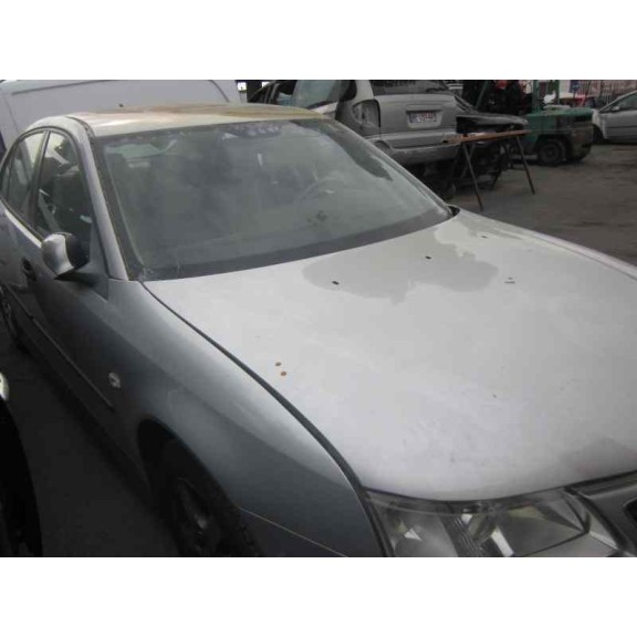 saab 9-3 berlina del año 2005