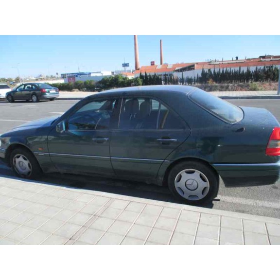 mercedes-benz clase c (w202) berlina del año 1995