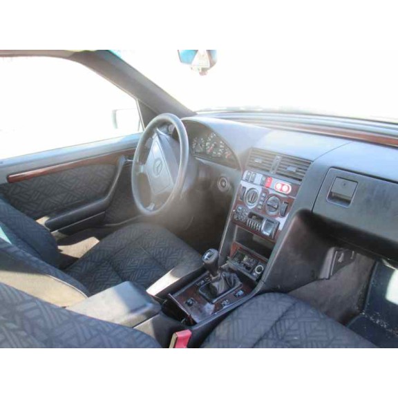 mercedes-benz clase c (w202) berlina del año 1995