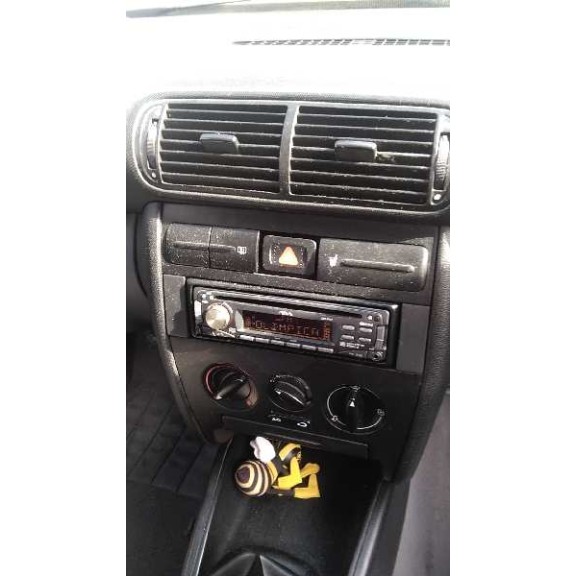 seat leon (1m1) del año 2000