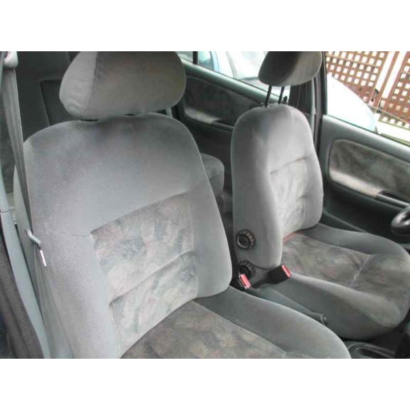 renault megane i classic (la0) del año 1997