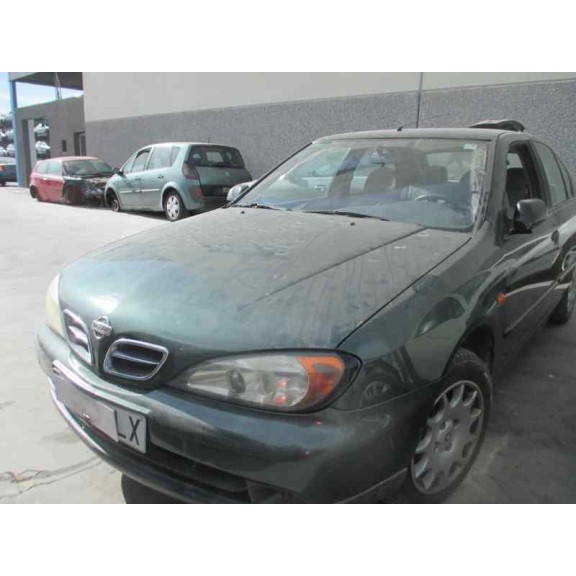 nissan primera berlina (p11) del año 2001