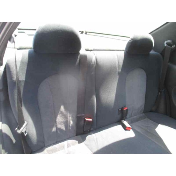 ford escort berlina/turnier del año 1998