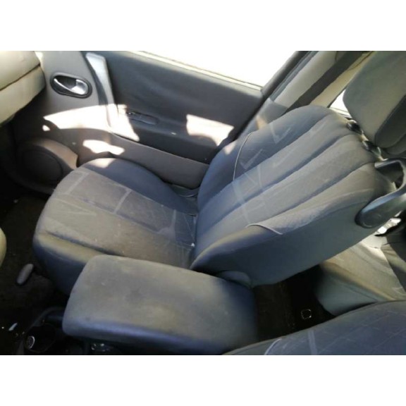 renault scenic ii del año 2006