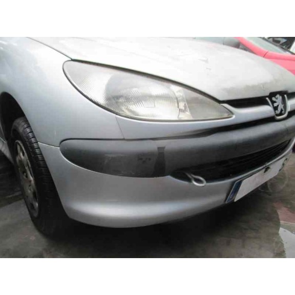 peugeot 206 berlina del año 1999