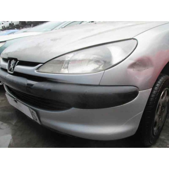 peugeot 206 berlina del año 1999
