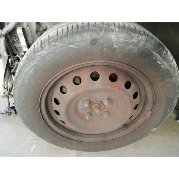 toyota yaris del año 2009