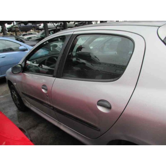 peugeot 206 berlina del año 1999