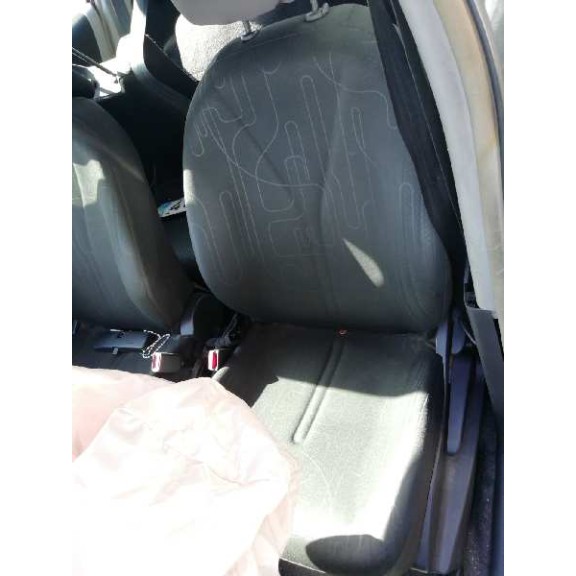 toyota yaris del año 2009