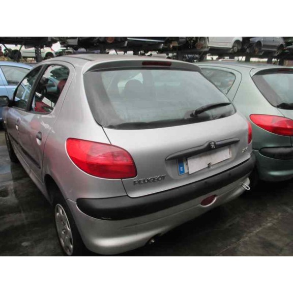 peugeot 206 berlina del año 1999