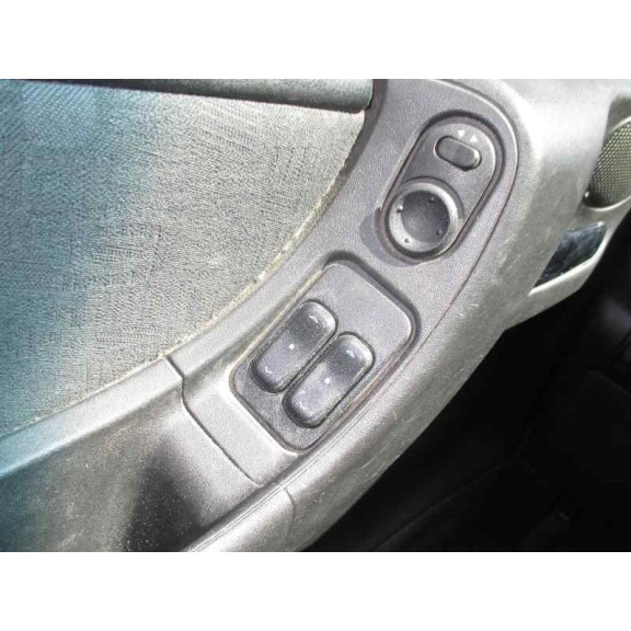 opel zafira a del año 1999