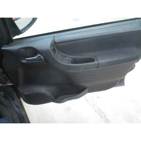 opel zafira a del año 1999