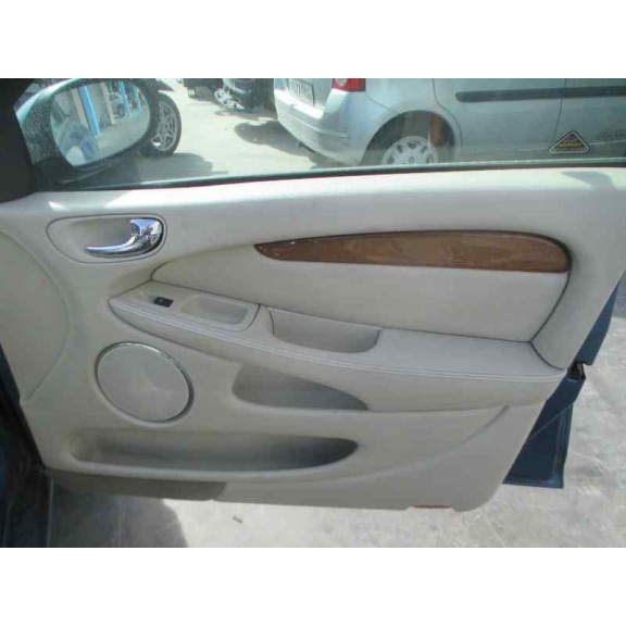 jaguar x-type del año 2001