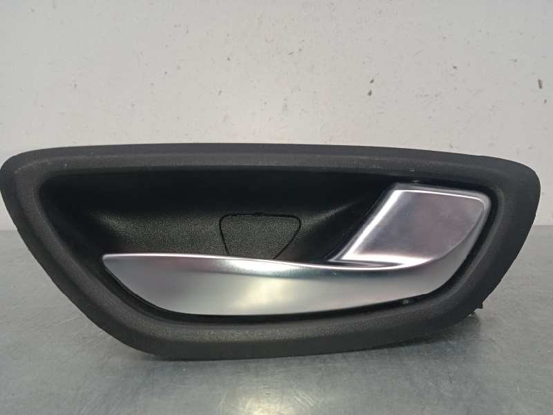 Recambio de maneta interior delantera derecha para renault megane iv berlina 5p experience referencia OEM IAM 826725403R  Y TRAS