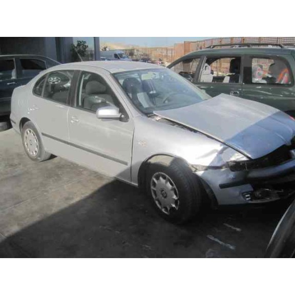 seat toledo (1m2) del año 2002