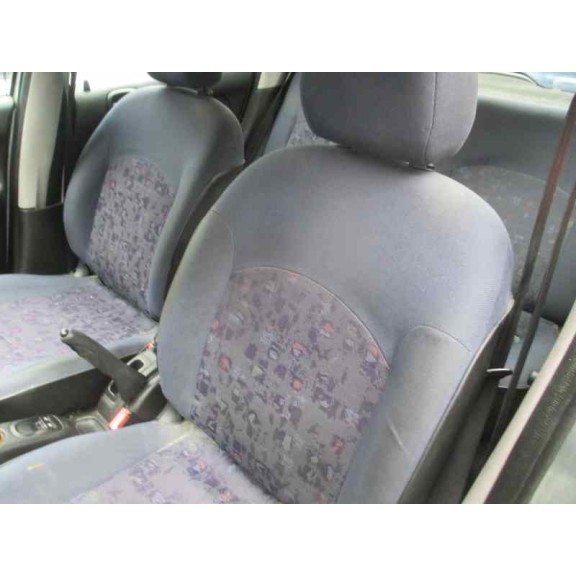 peugeot 206 berlina del año 1999