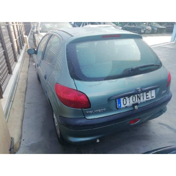 peugeot 206 berlina del año 1999
