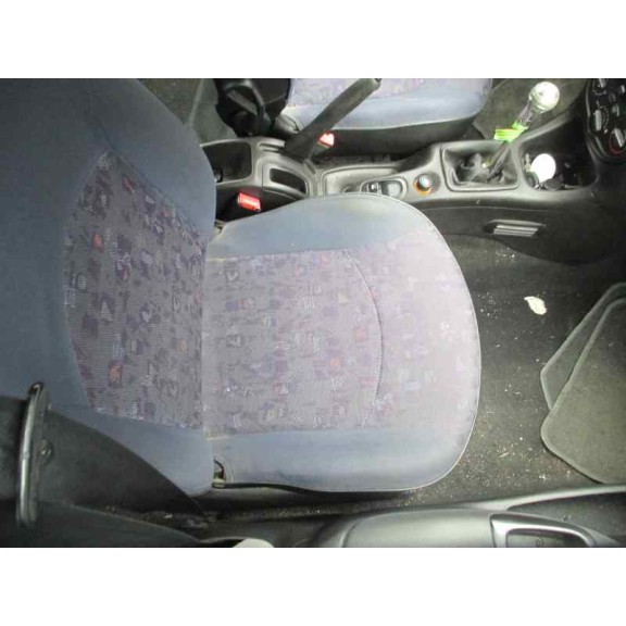 peugeot 206 berlina del año 1999