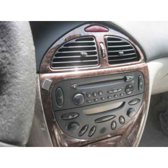 citroën c5 berlina del año 2003