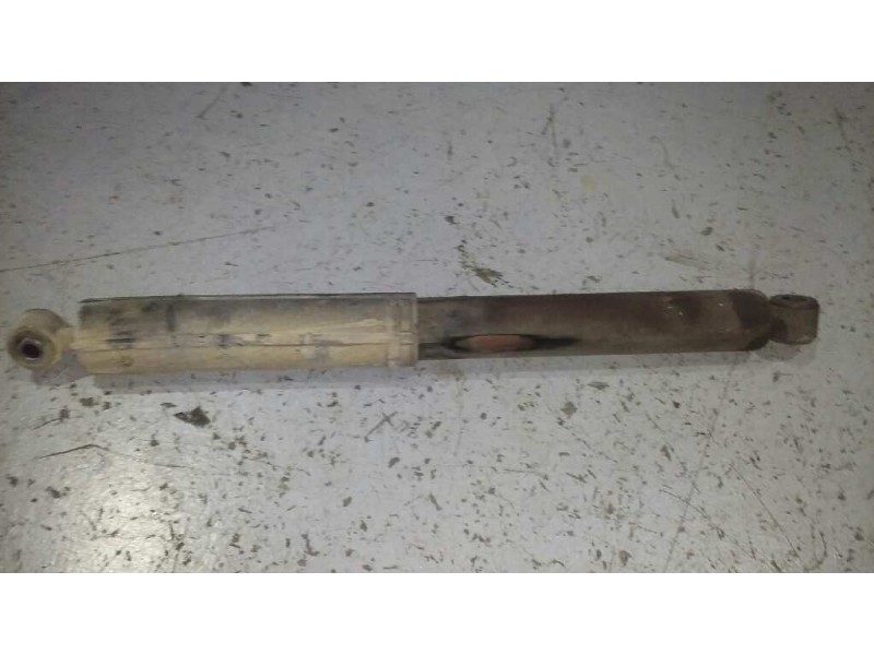 Recambio de amortiguador trasero izquierdo para opel movano combi corto 2.8t referencia OEM IAM   