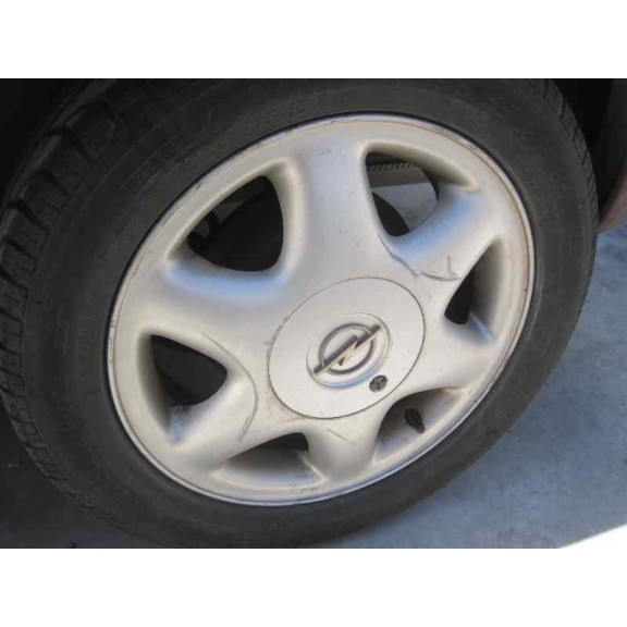 opel astra f berlina del año 1996