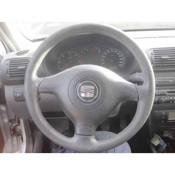 seat toledo (1m2) del año 2002